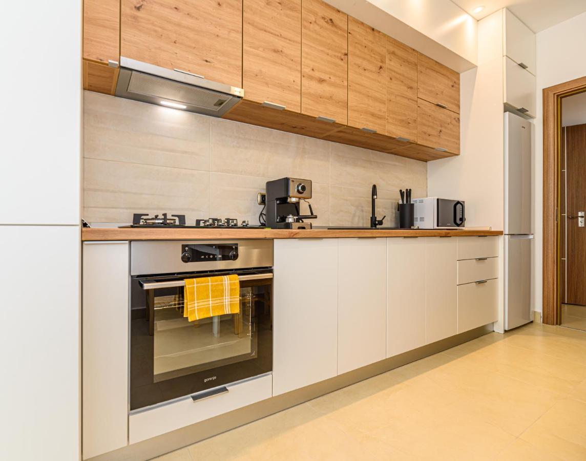 Isaran 2d4e Apartment