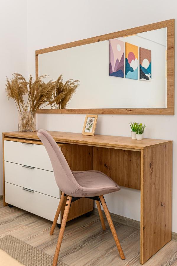 Isaran 2d4e Apartment Brasov
