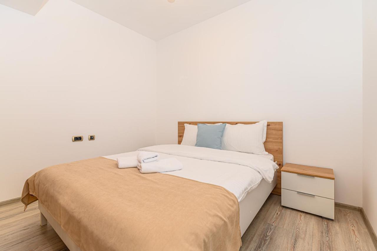 Isaran 2d4e Apartment *