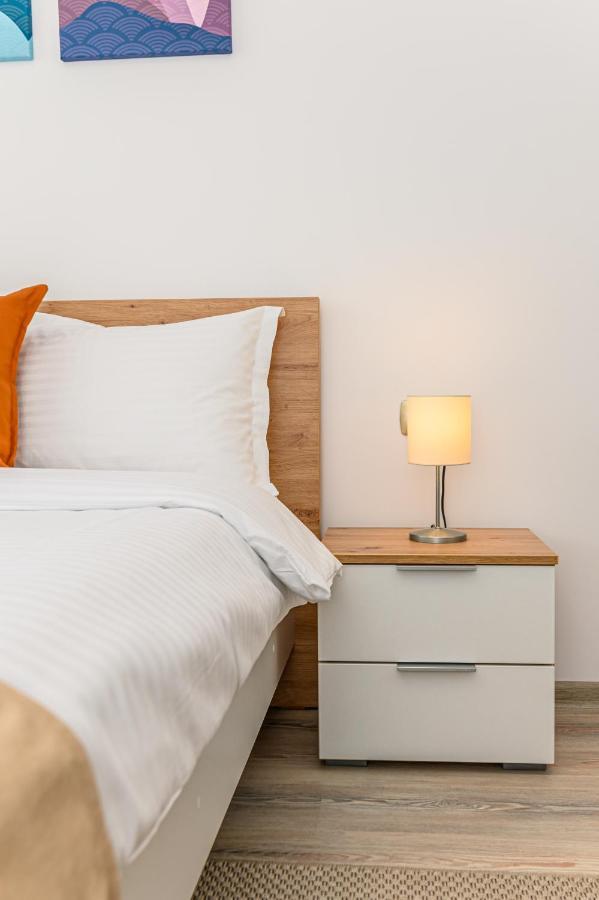 Isaran 2d4e Apartment Brașov
