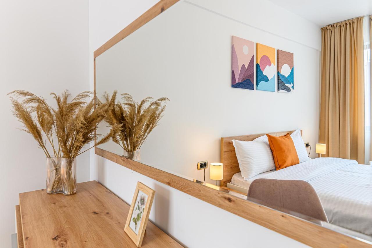 Isaran 2d4e Apartment